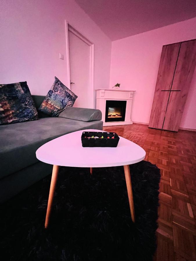 House24 Gari Apartment Brasov Exterior photo